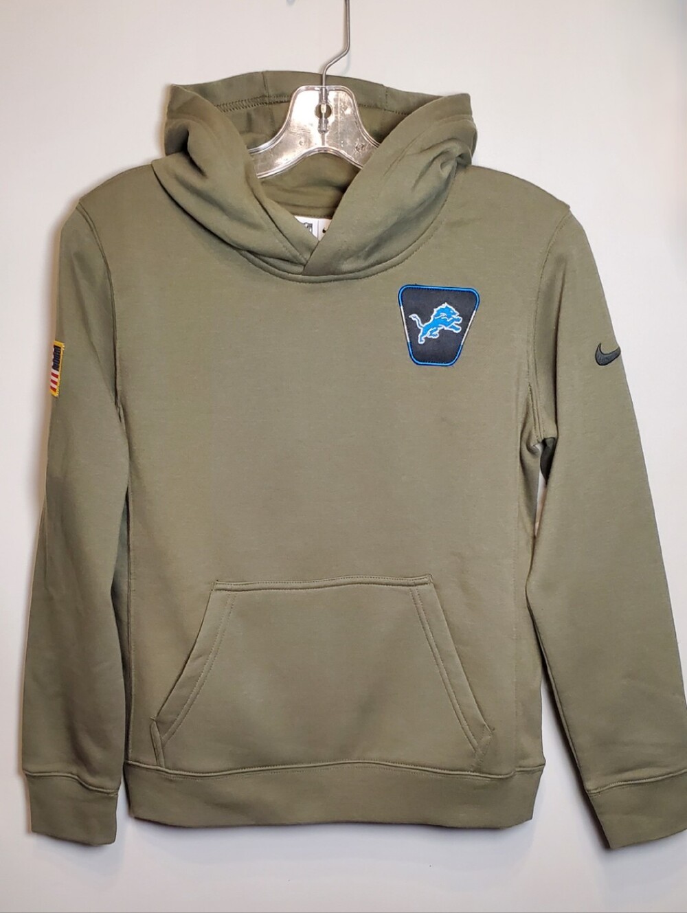 187. NWT NIKE NFL Detroit Lions Salute To Service Youth Hoodie